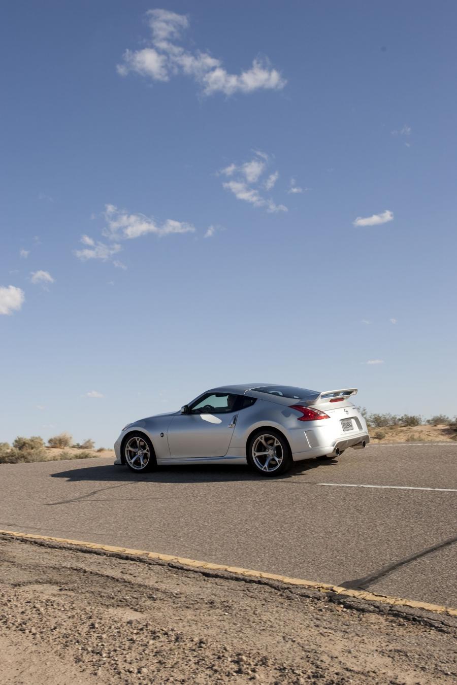  Nissan 370Z by Nismo 2009 года  (фото 40 из 50)